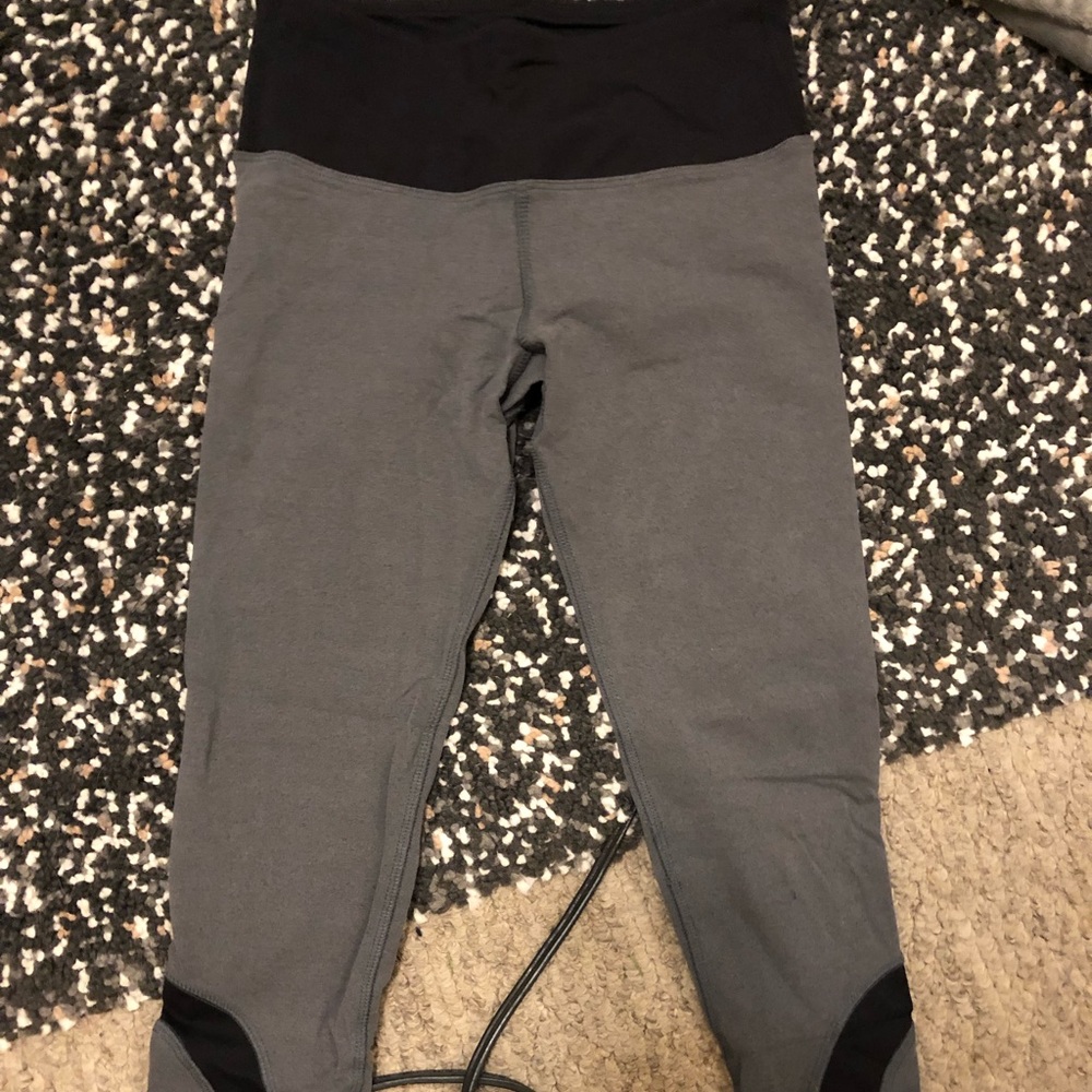 Hardtail Grey Crop